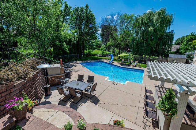 375 Bohlken Drive, Hastings, MN 55033