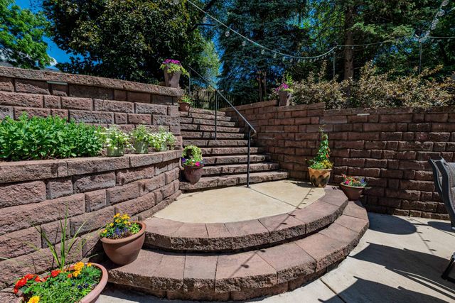 375 Bohlken Drive, Hastings, MN 55033
