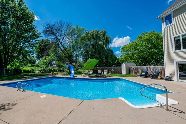 375 Bohlken Drive, Hastings, MN 55033