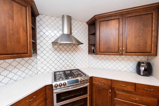 375 Bohlken Drive, Hastings, MN 55033