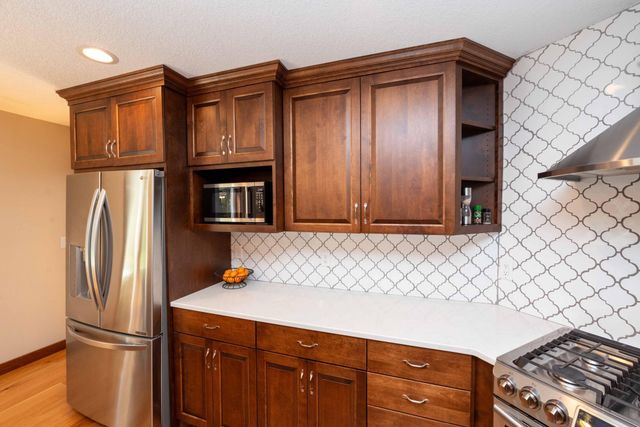 375 Bohlken Drive, Hastings, MN 55033