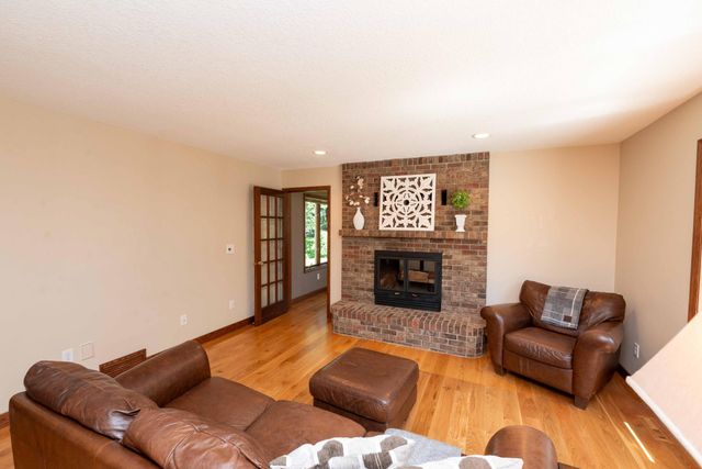375 Bohlken Drive, Hastings, MN 55033