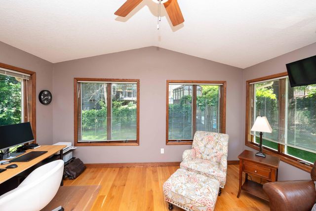 375 Bohlken Drive, Hastings, MN 55033