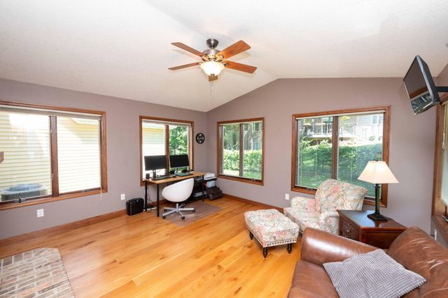 375 Bohlken Drive, Hastings, MN 55033