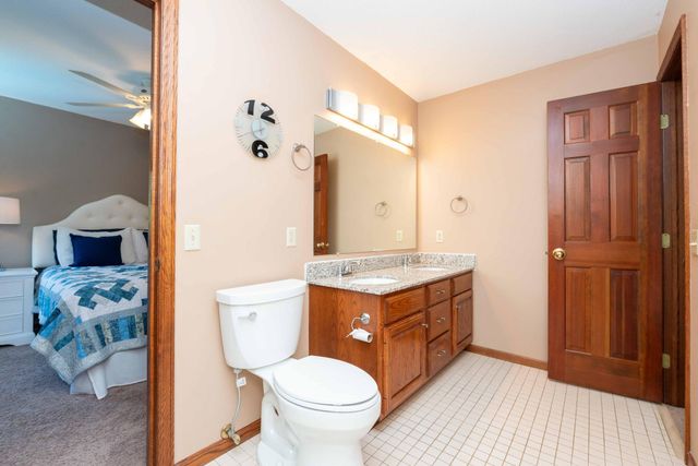 375 Bohlken Drive, Hastings, MN 55033