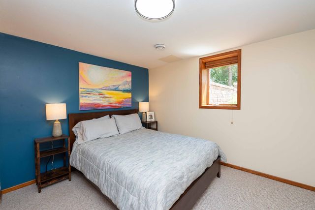 375 Bohlken Drive, Hastings, MN 55033