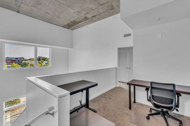 1101 18th Ave S Apt 610, Nashville, TN 37212