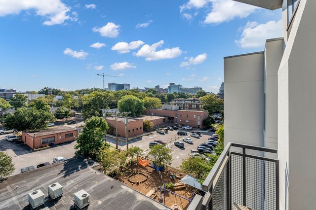 1101 18th Ave S Apt 610, Nashville, TN 37212