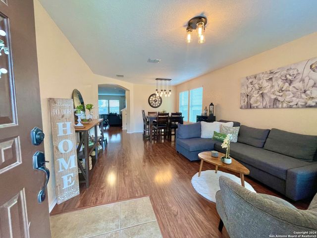 3611 Alonzo, Converse, TX 78109