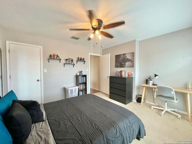 3611 Alonzo, Converse, TX 78109