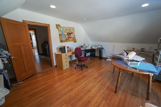 515 2nd Ave Avenue, Ackley, IA 50601