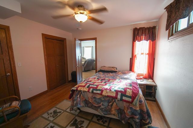 515 2nd Ave Avenue, Ackley, IA 50601