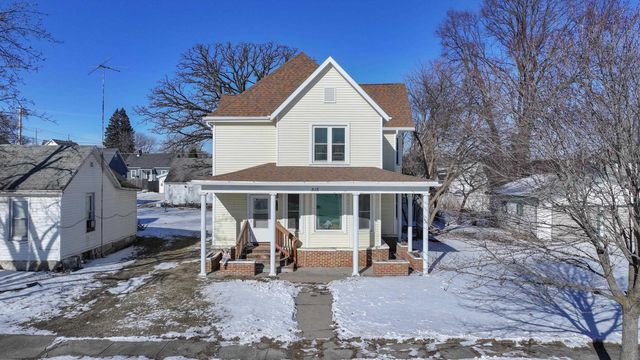 515 2nd Ave Avenue, Ackley, IA 50601