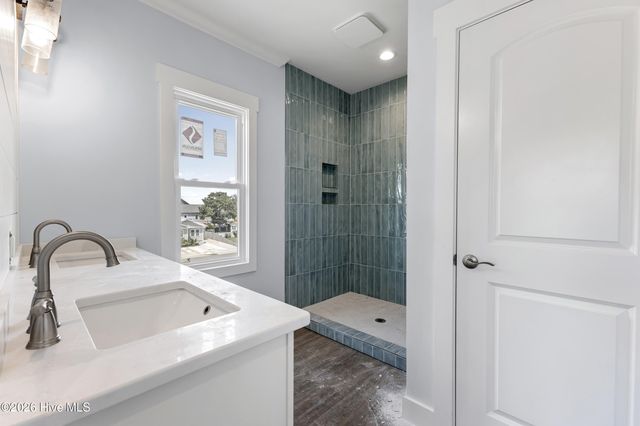 314 Spartanburg Avenue 2, Carolina Beach, NC 28428