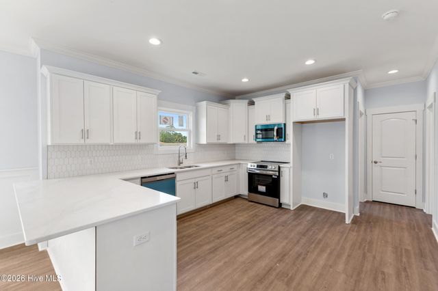 314 Spartanburg Avenue 2, Carolina Beach, NC 28428