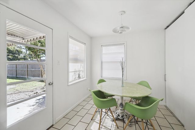 6523 Cindy Lane, Houston, TX 77008