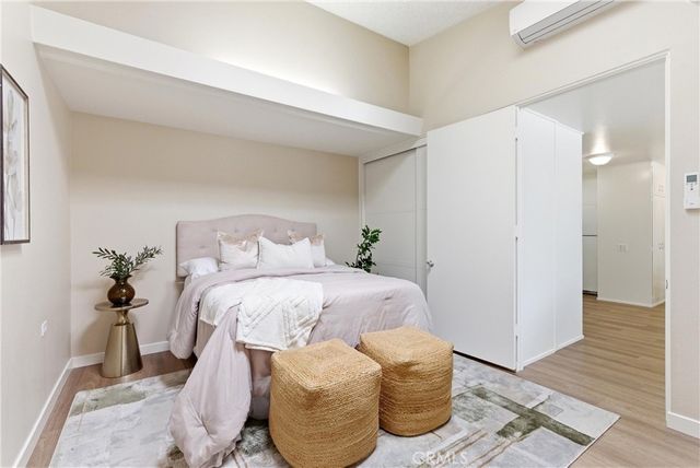 1220 Northwood M9-230D, Seal Beach, CA 90740