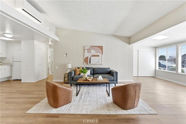 1220 Northwood M9-230D, Seal Beach, CA 90740