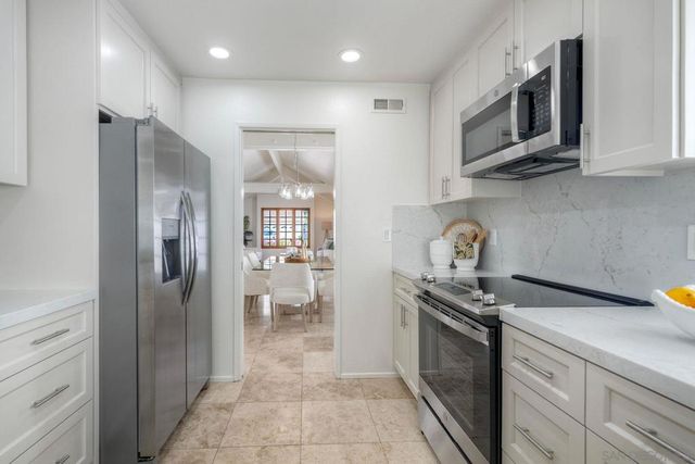 12521 CAMBERWELL COURT, San Diego, CA 92128