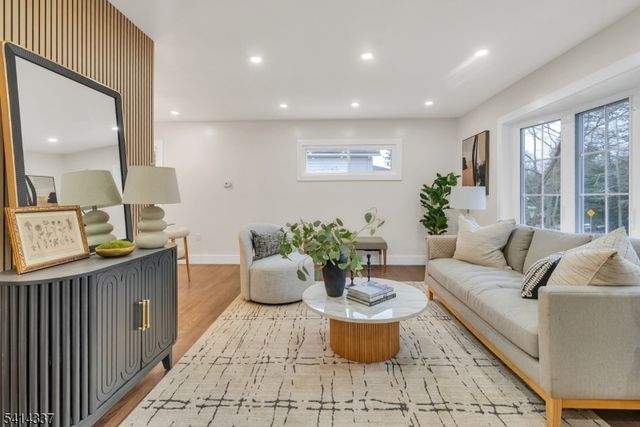 326 Saint Cloud Ave, West Orange Twp., NJ 07052