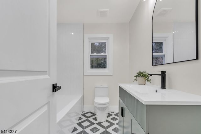 326 Saint Cloud Ave, West Orange Twp., NJ 07052