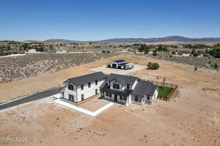 1409 Hunters Point Drive, Gardnerville, NV 89410