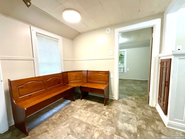 810 W Magnolia Ave Apt 3, San Antonio, TX 78212