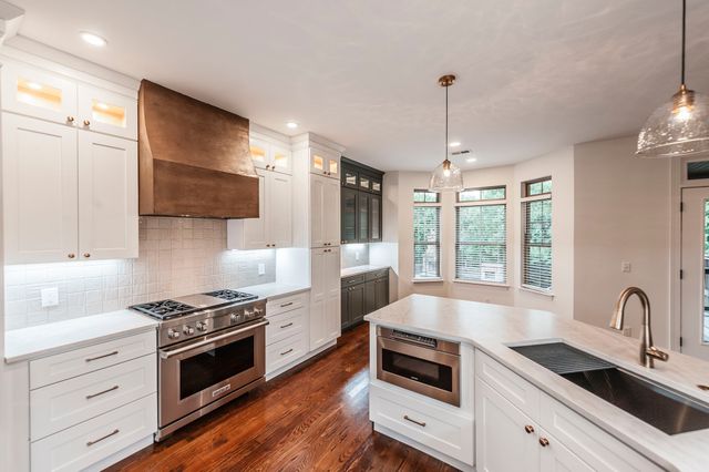 1012 Broughton Pl, Gallatin, TN 37066