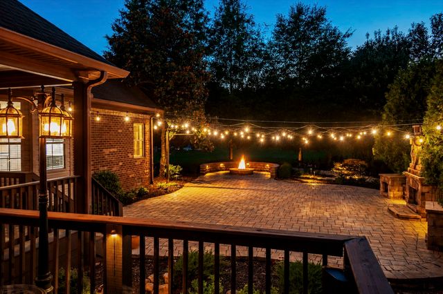 1012 Broughton Pl, Gallatin, TN 37066