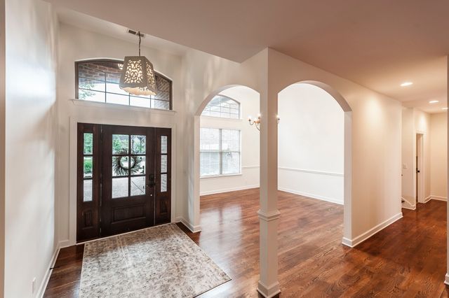 1012 Broughton Pl, Gallatin, TN 37066