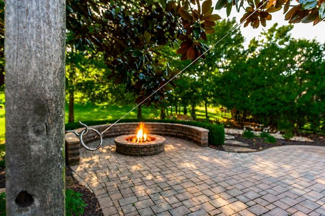 1012 Broughton Pl, Gallatin, TN 37066