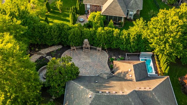 1012 Broughton Pl, Gallatin, TN 37066