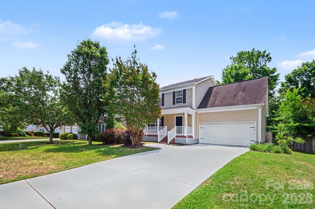 15331 Dehavilland Drive, Charlotte, NC 28278