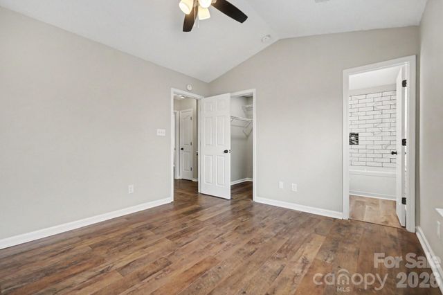 15331 Dehavilland Drive, Charlotte, NC 28278
