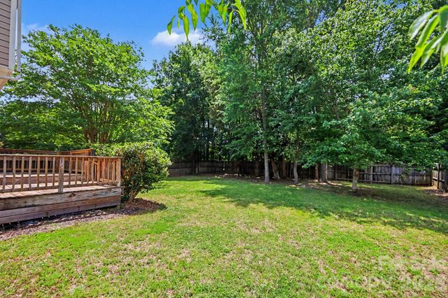 15331 Dehavilland Drive, Charlotte, NC 28278