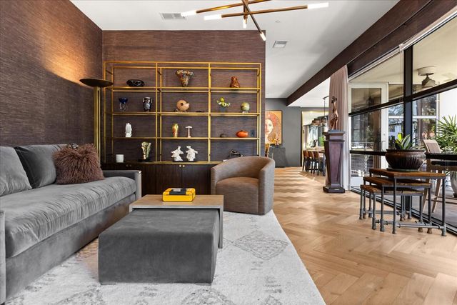 1 S EOLA DRIVE 2, Orlando, FL 32801