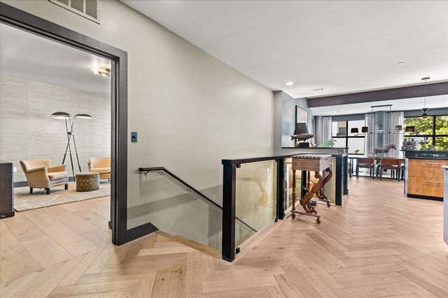 1 S EOLA DRIVE 2, Orlando, FL 32801