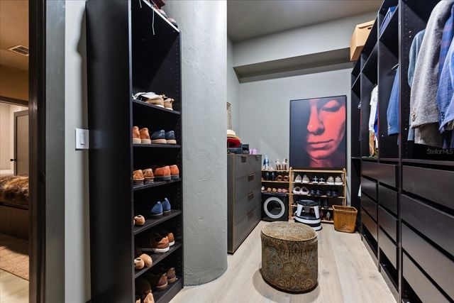 1 S EOLA DRIVE 2, Orlando, FL 32801