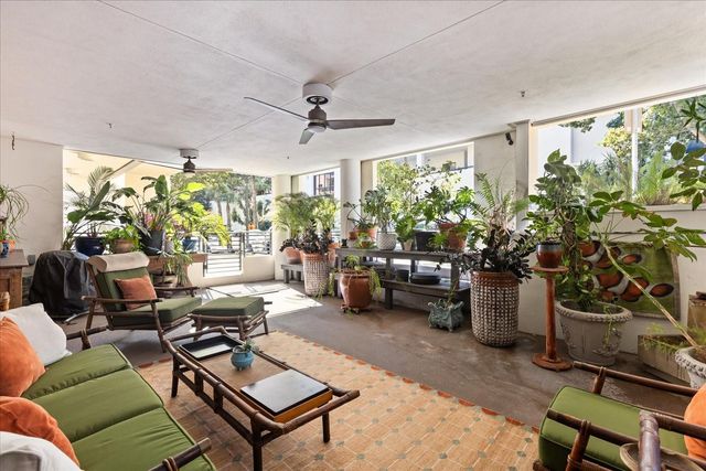 1 S EOLA DRIVE 2, Orlando, FL 32801