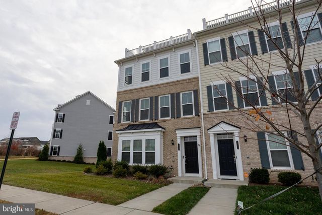 17137 BRANCHED OAK RD, Dumfries, VA 22026