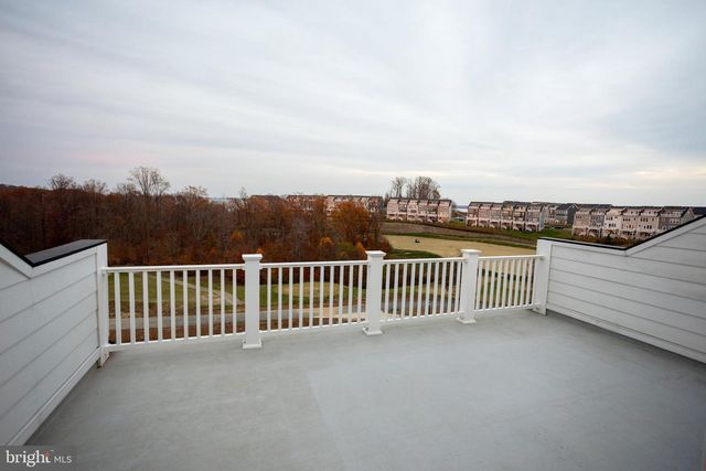 17137 BRANCHED OAK RD, Dumfries, VA 22026