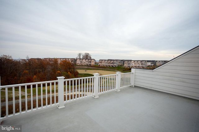 17137 BRANCHED OAK RD, Dumfries, VA 22026