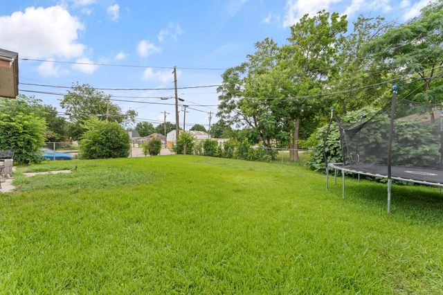 1700 Magnolia Drive, Mesquite, TX 75149