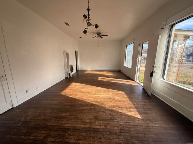 507 N 14th Street, Arkadelphia, AR 71923