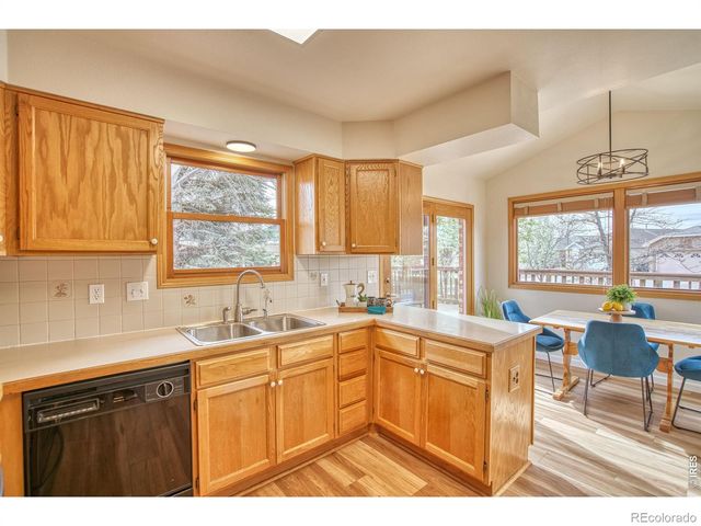 824 Wade Road, Longmont, CO 80503
