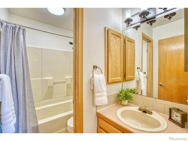 824 Wade Road, Longmont, CO 80503