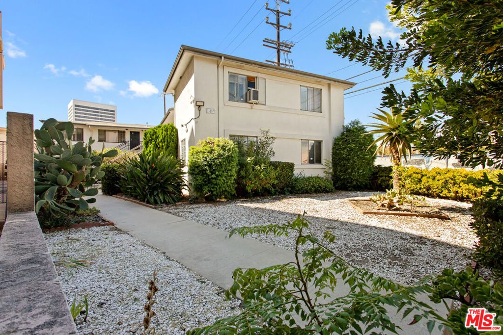 1815 Greenfield Avenue, Los Angeles, CA 90025 — exterior
