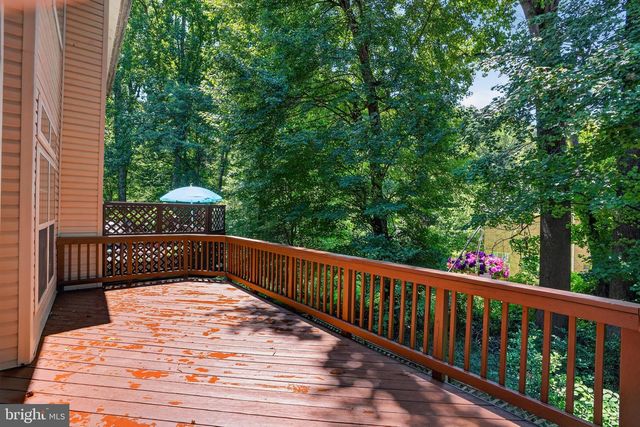 2011 ASHLEIGH WOODS CT, Rockville, MD 20851