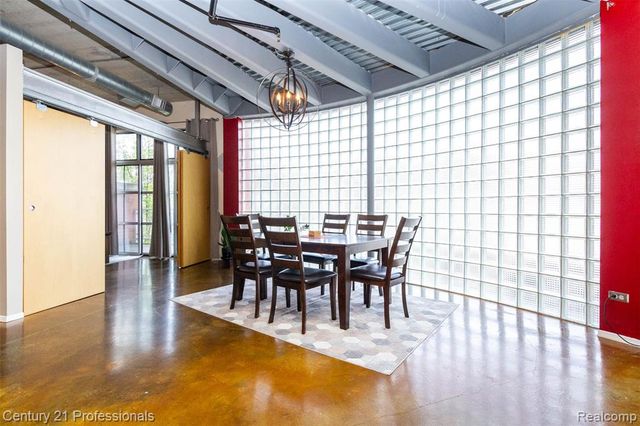 322 E Harrison Avenue 20, Royal Oak, MI 48067