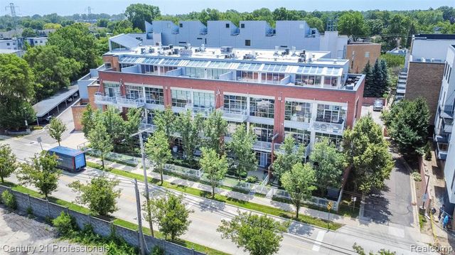 322 E Harrison Avenue 20, Royal Oak, MI 48067